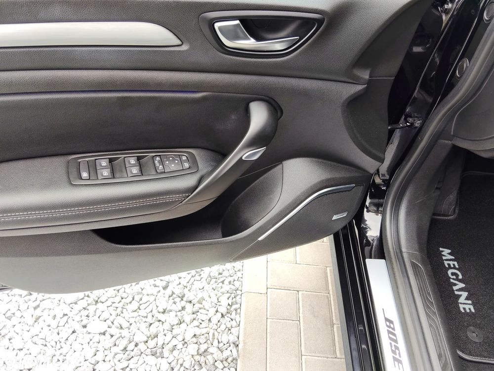 Renault Megane ENERGY dCi 130 BOSE EDITION - 12