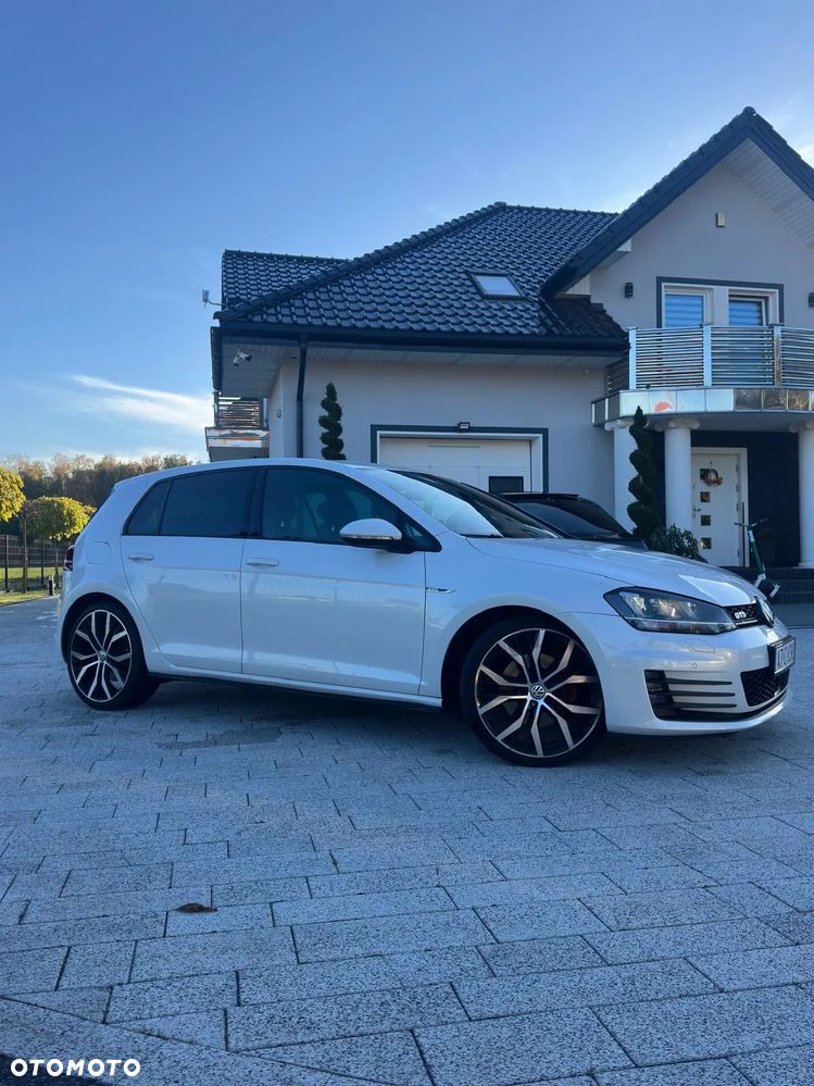 Volkswagen Golf 2.0 TDI BMT GTD DSG - 18