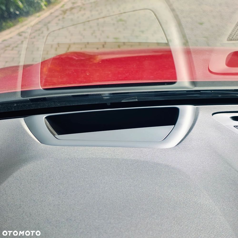 Volvo V60 D4 Geartronic R-Design - 10
