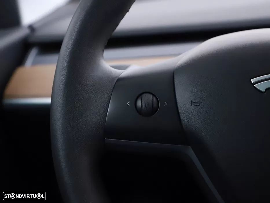 Tesla Model 3 Standard RWD Plus - 14