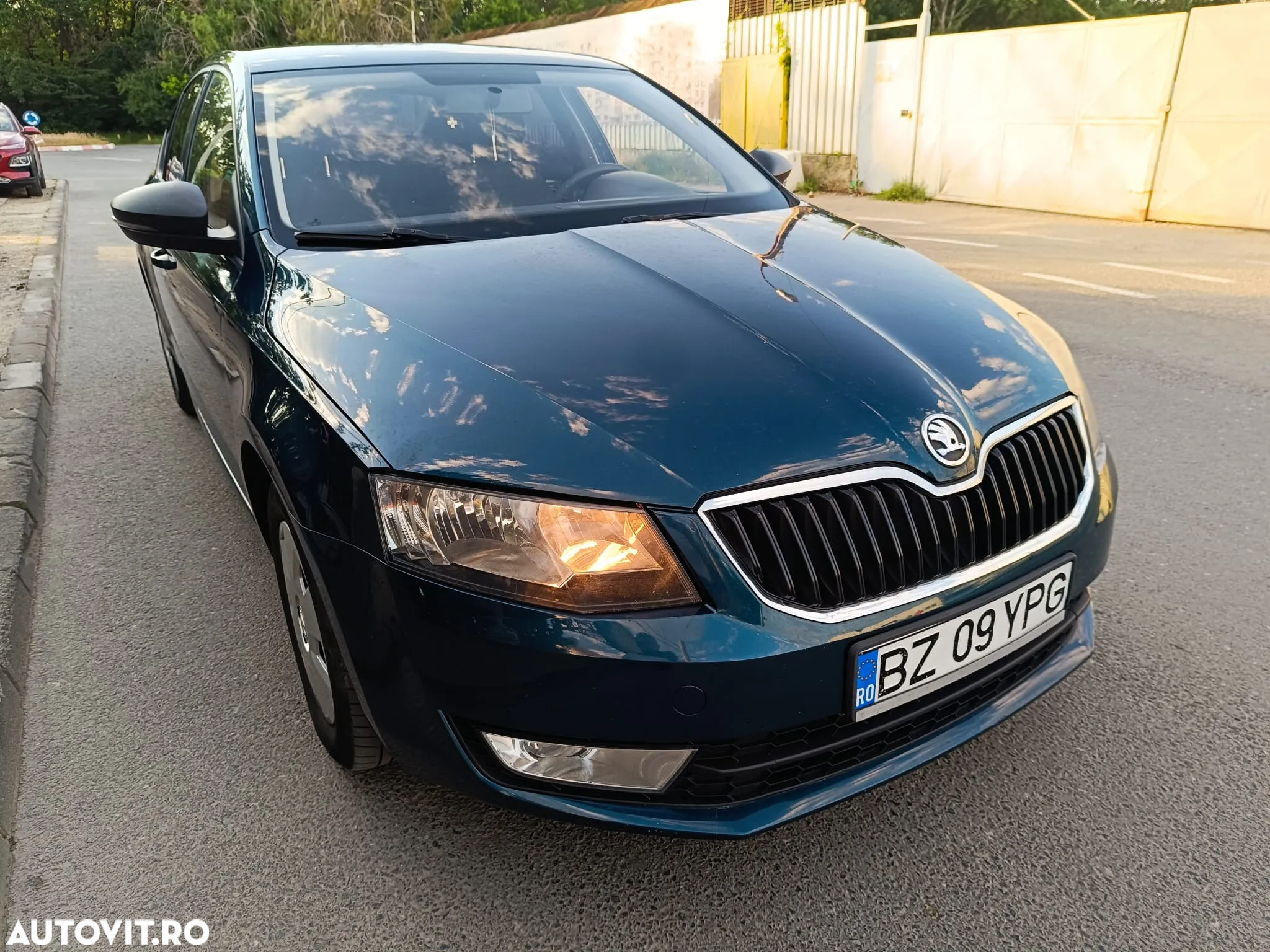 Skoda Octavia 1.6 TDI AMBITION - 6