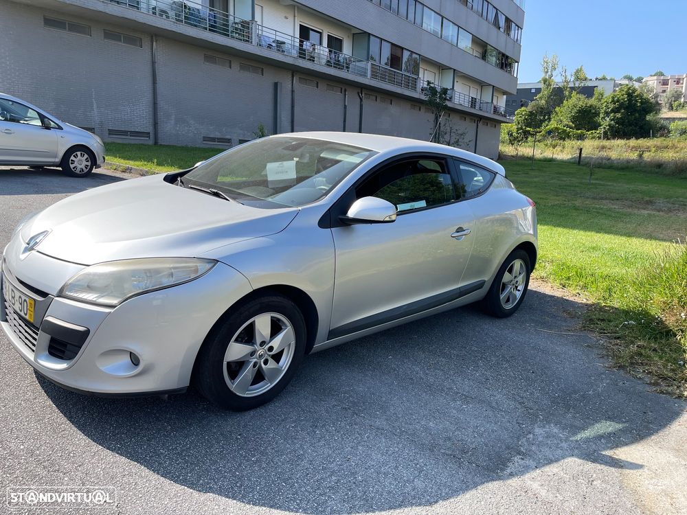 Renault Mégane Coupe 1.5 dCi Dynamique - 2