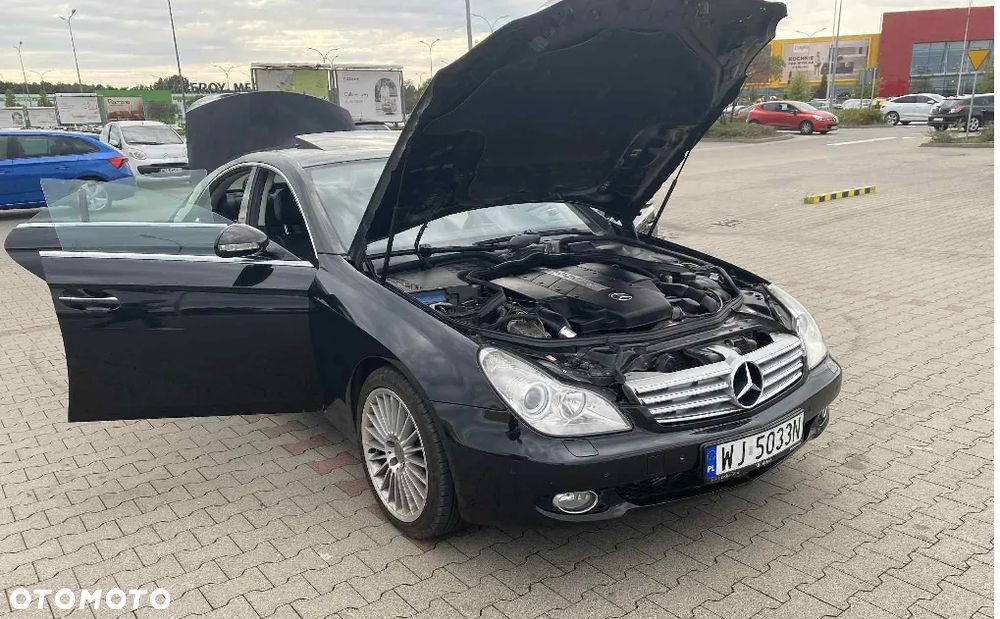 Mercedes-Benz CLS 500 - 12