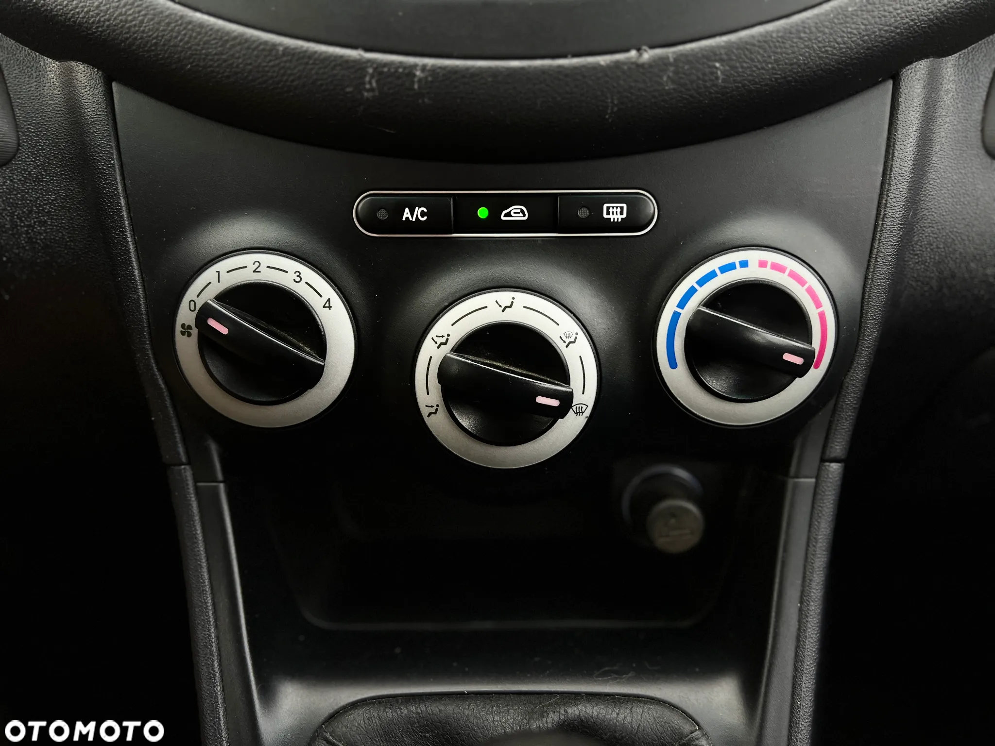 Hyundai i10 - 22