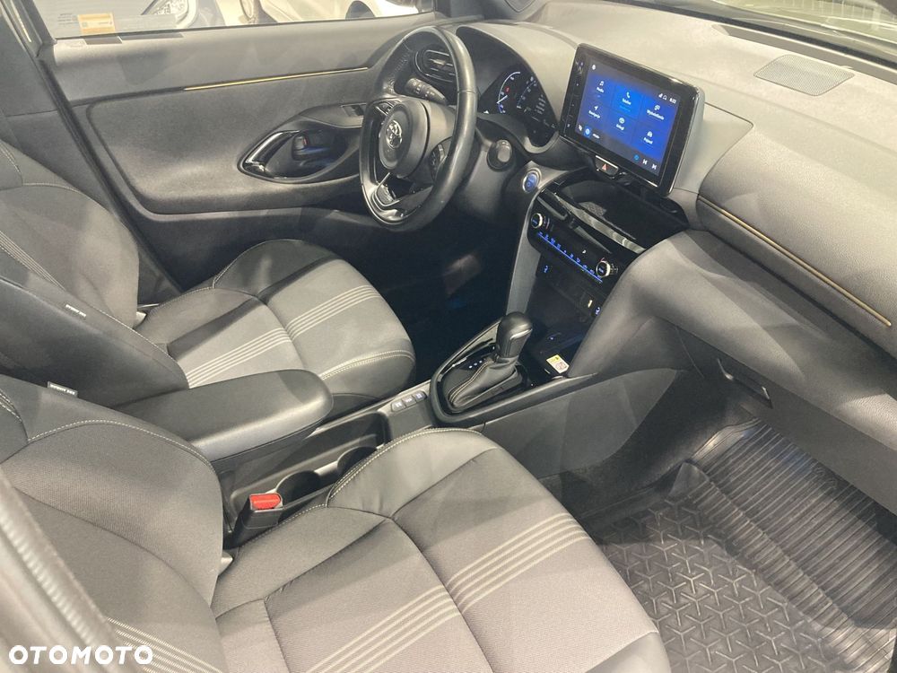 Toyota Yaris Cross Hybrid 1.5 Adventure - 9