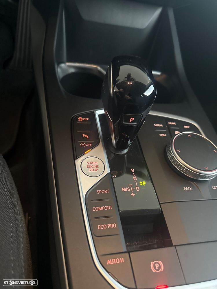 BMW 116 d Corporate Edition Auto - 11