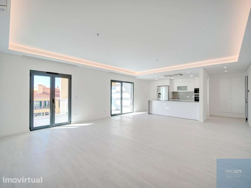 Fantástico Penthouse T2 com Vista Mar e Piscina, na Ericeira - Grande imagem: 4/50