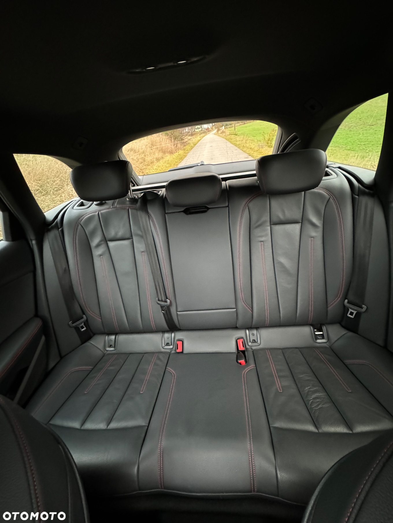 Audi A4 Avant 40 TDI quattro S tronic S line - 17