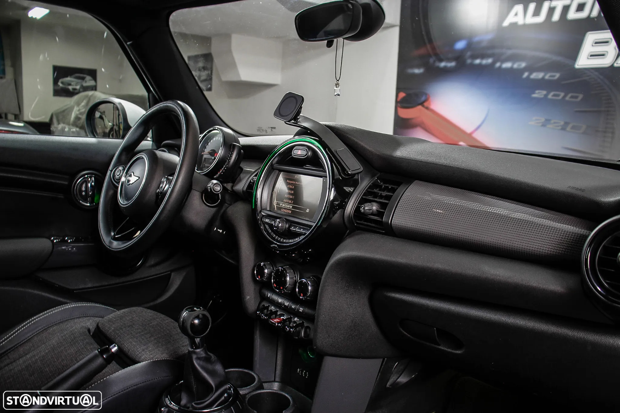 MINI 5 Portas Cooper D - 26