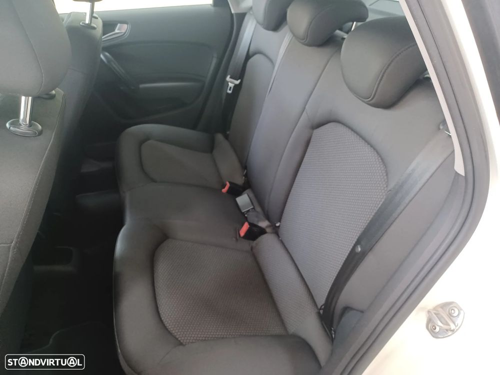 Audi A1 Sportback 1.6 TDI Advance - 19