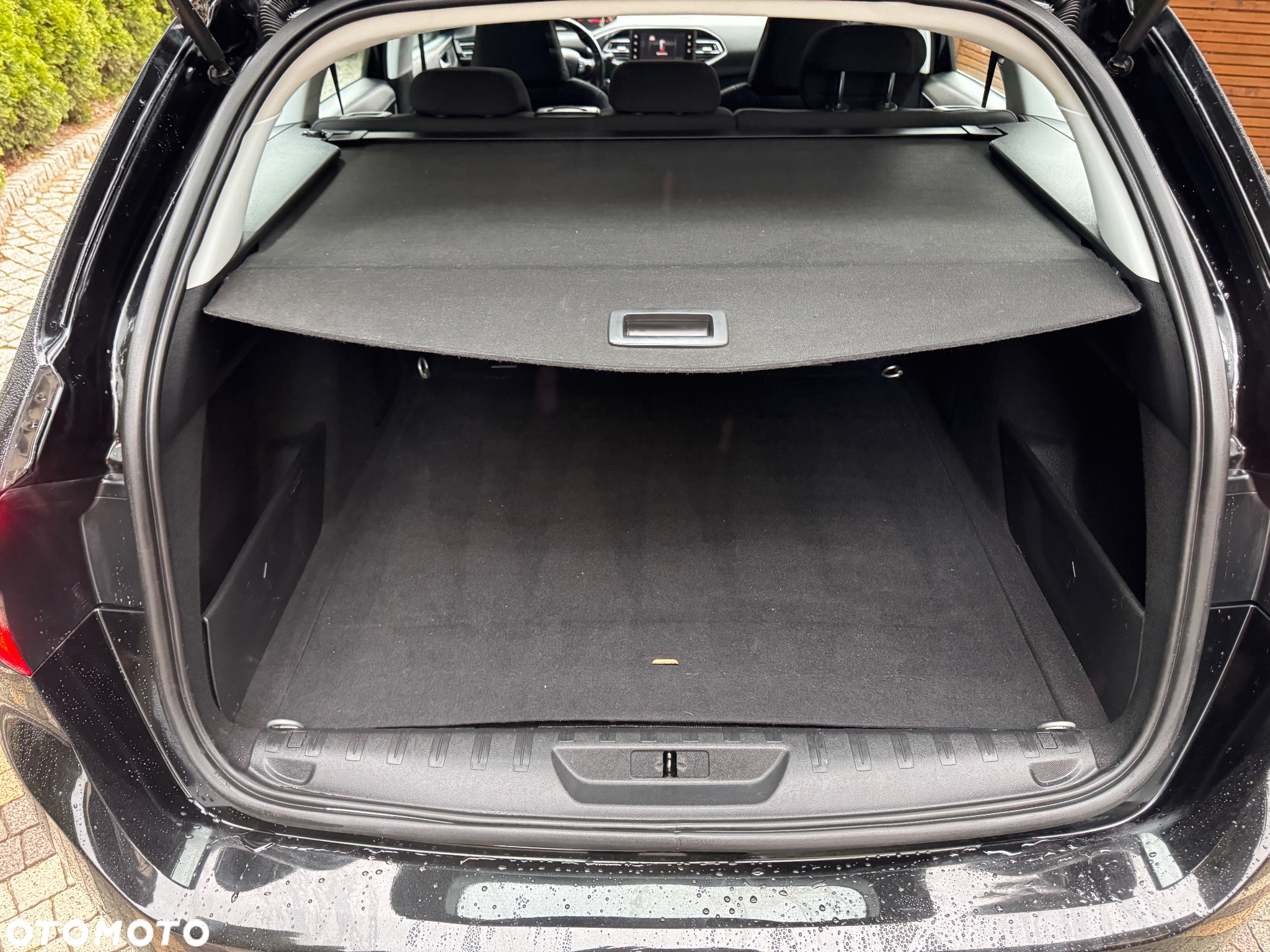 Peugeot 308 SW 1.2 PureTech GPF Allure Pack S&S - 27