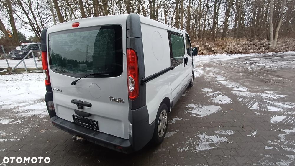 Renault Trafic - 6