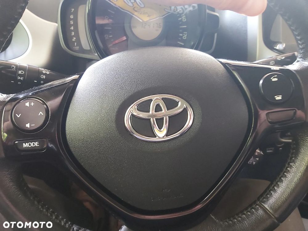 Toyota Aygo 1.0 VVT-i Sprint EU6 - 17