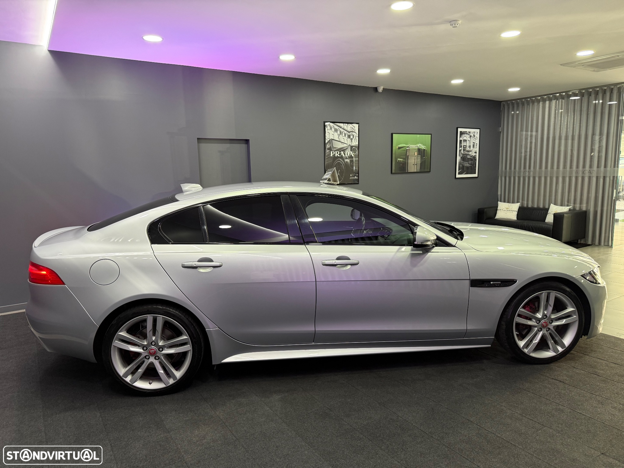 Jaguar XE 2.0 D R-Sport Aut. - 14