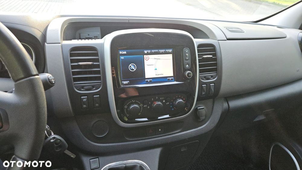 Renault Trafic ENERGY Start & Stop Combi L1H1 Expression - 16