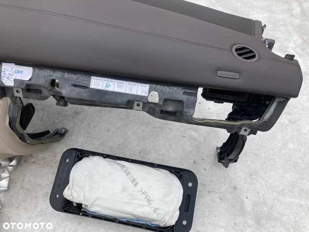 MERCEDES E W212 W207 DESKA SKÓRA  KONSOLA KOKPIT PULPIT PÓŁKA PARAPET AIRBAG PODUSZKI PODUSZKA POWIETRZNA KIEROWCY PASAŻERA KOLANOWA KOLAN KOLANO PASY PAS naprawa regeneracja Raz2 !!! - 7