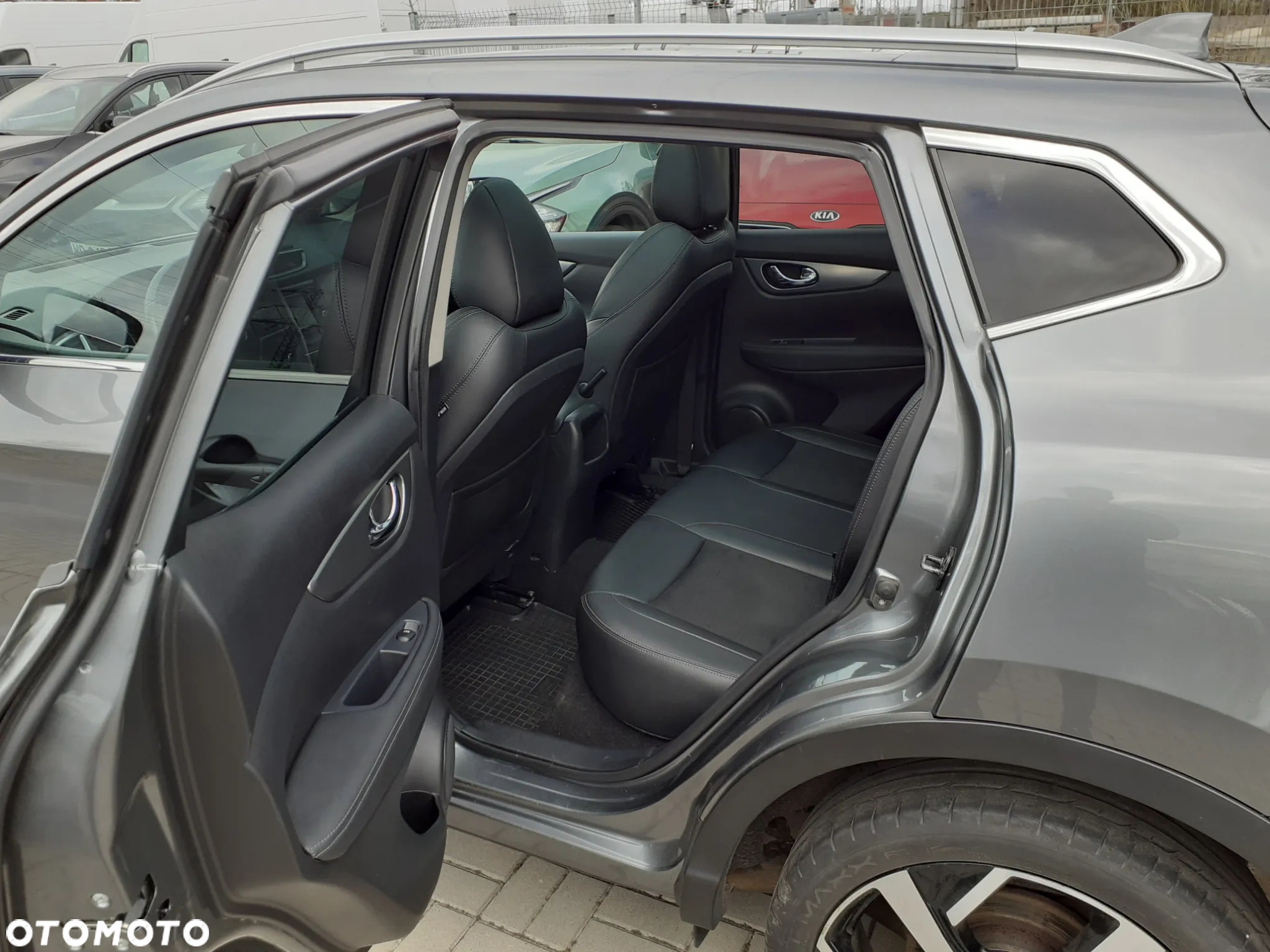 Nissan Qashqai 1.6 DIG-T Tekna - 18