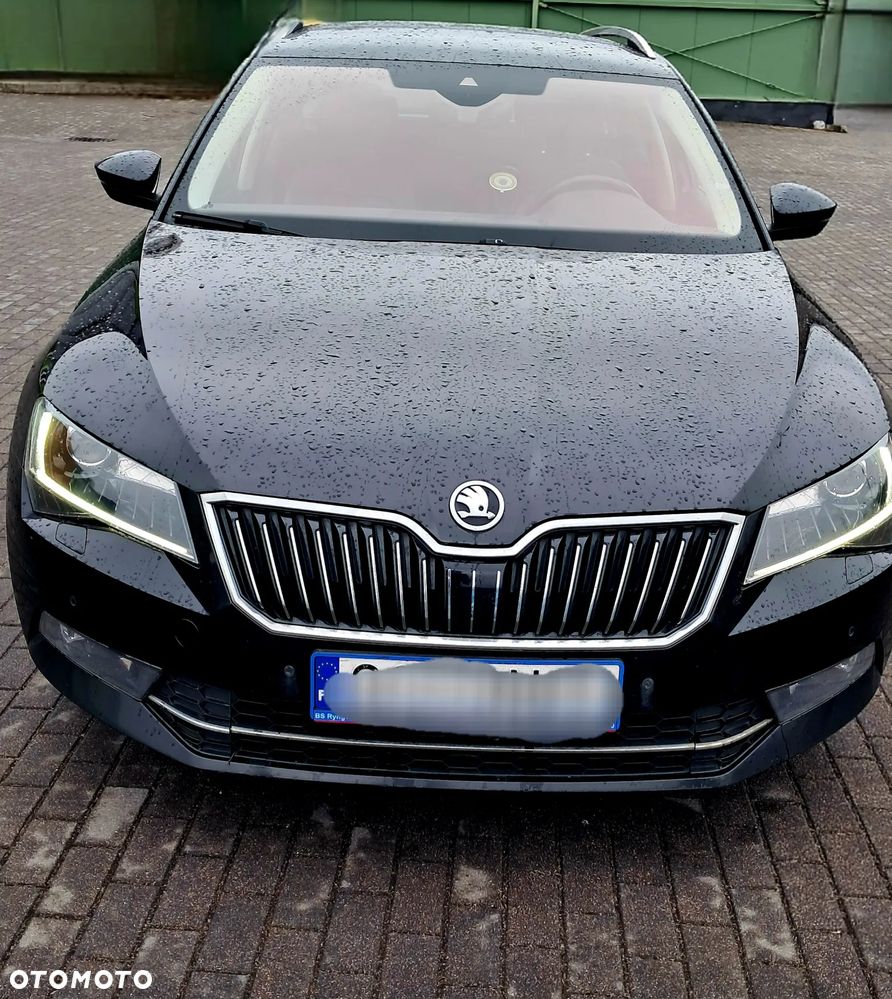 Skoda Superb 2.0 TDI L&K DSG - 5