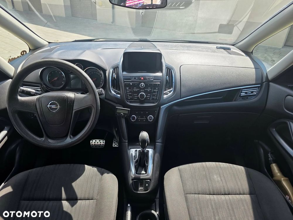 Opel Zafira 1.4 T Cosmo EU6 - 8
