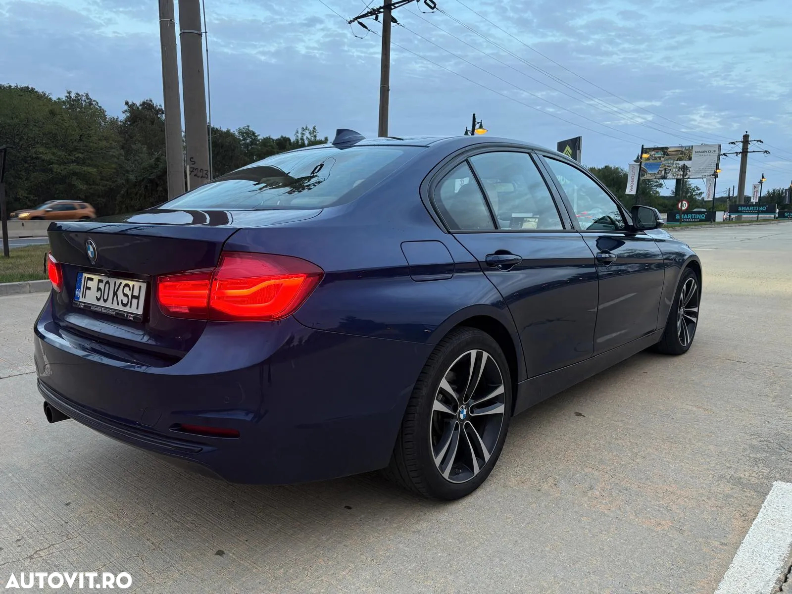 BMW Seria 3 330i xDrive AT Sport Line Shadow - 7