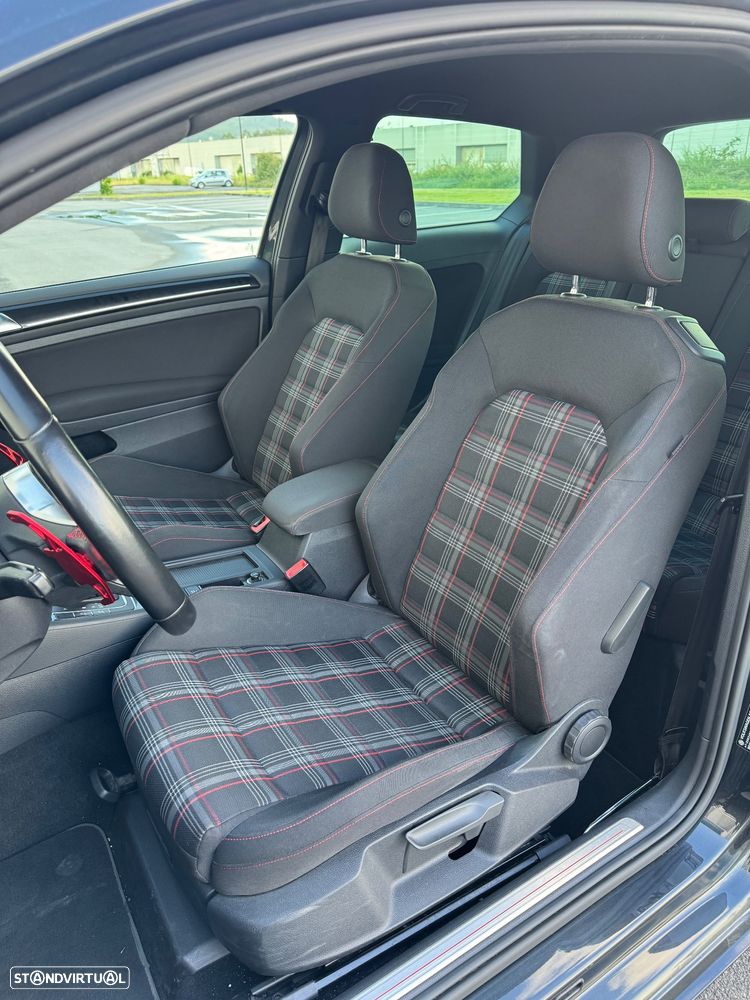 VW Golf GTI BlueMotion DSG - 9