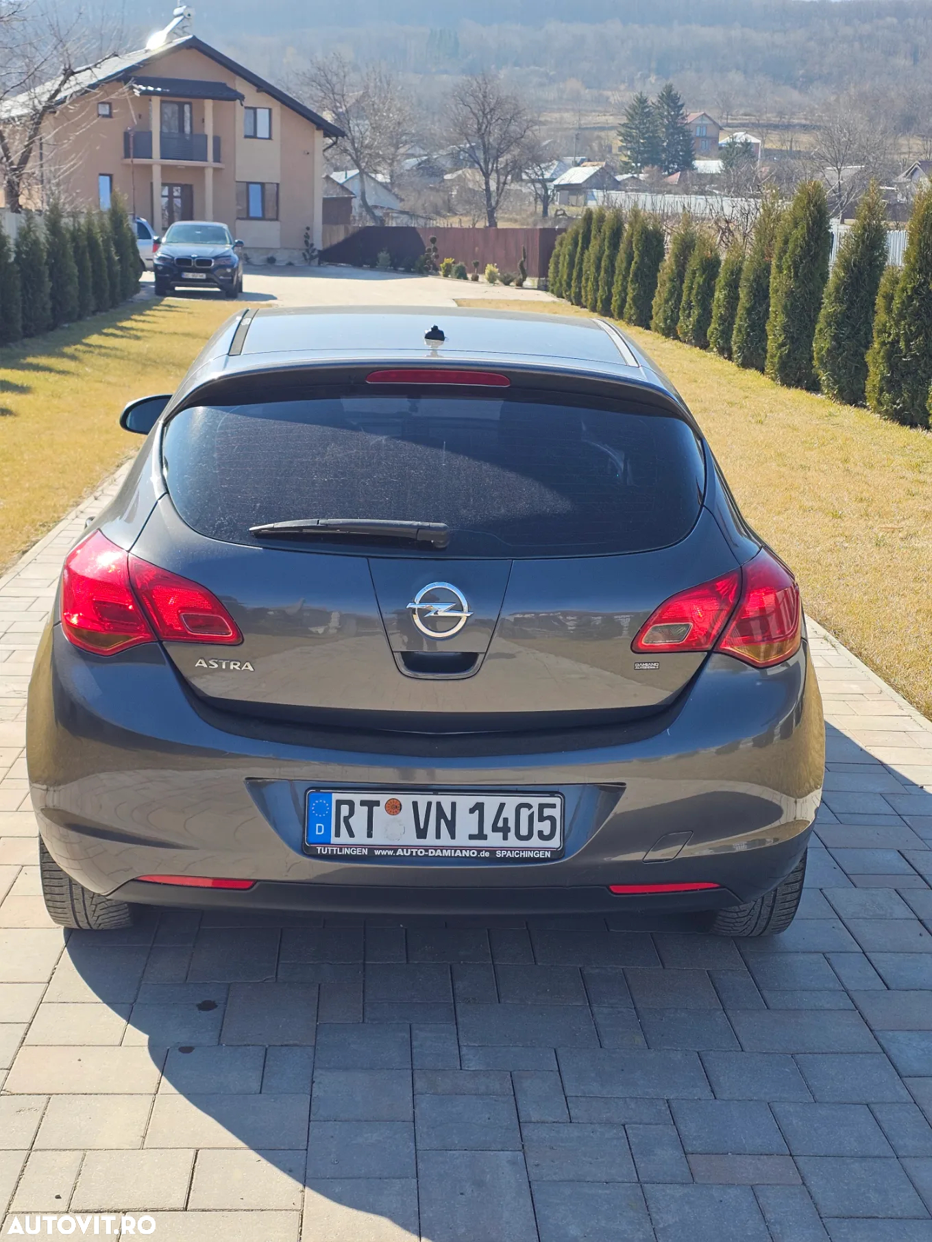 Opel Astra 1.4 150 Jahre - 3