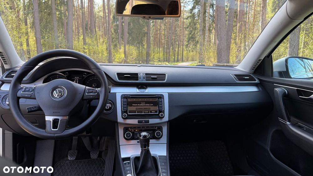 Volkswagen Passat 2.0 TDI 4Mot Highline - 11