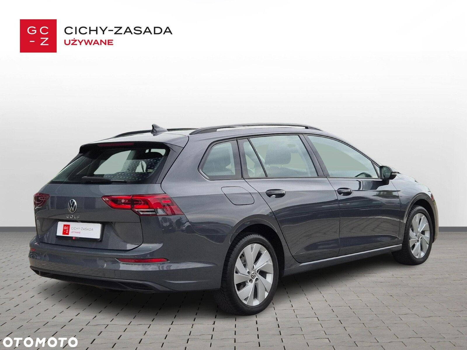Volkswagen Golf - 5