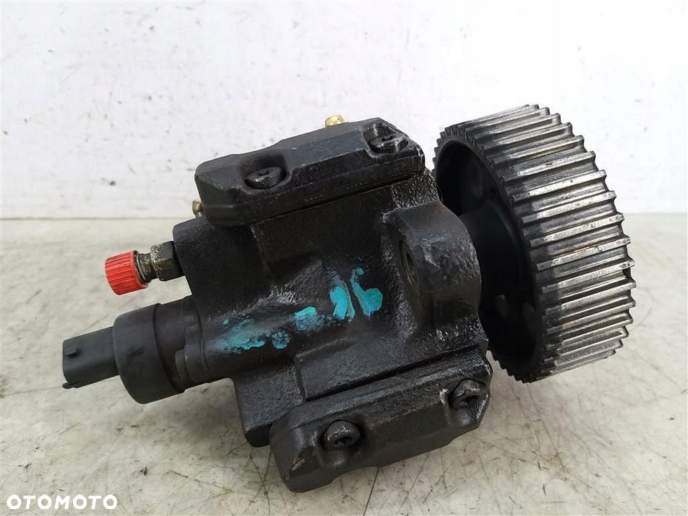 Pompa wtryskowa Fiat Stilo  1.9 JTD 80KM 2001-2007 R  BOSCH - 3