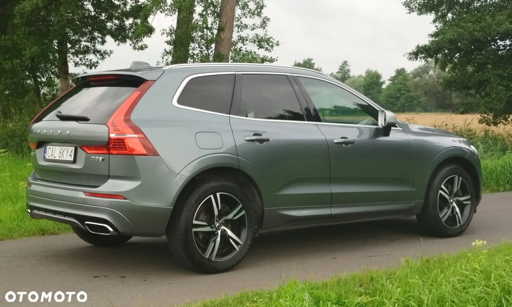 Volvo XC 60 D5 SCR AWD R-Design - 4