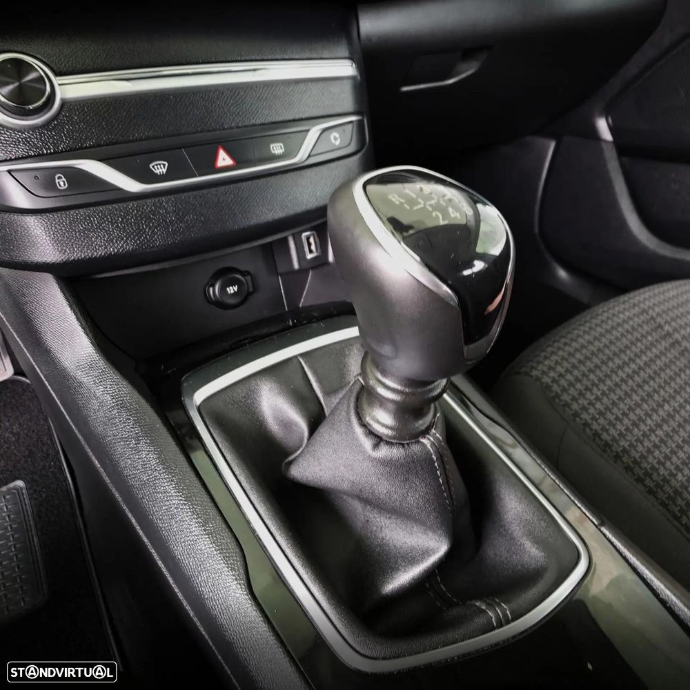 Peugeot 308 SW 1.5 BlueHDi Active Pack - 24
