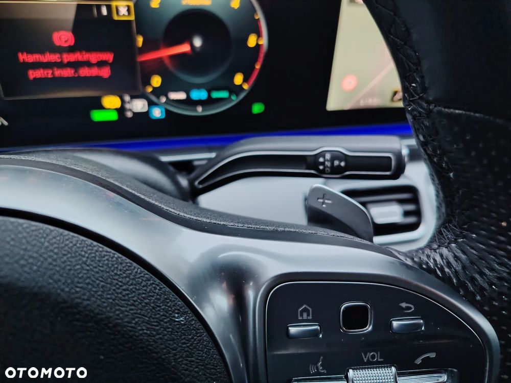Mercedes-Benz GLE 300 d 4Matic 9G-TRONIC AMG Line - 26