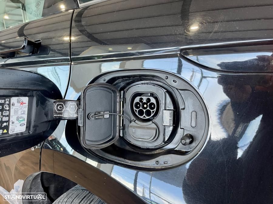 Land Rover Range Rover Evoque 1.5 P300e AWD SE Auto - 9