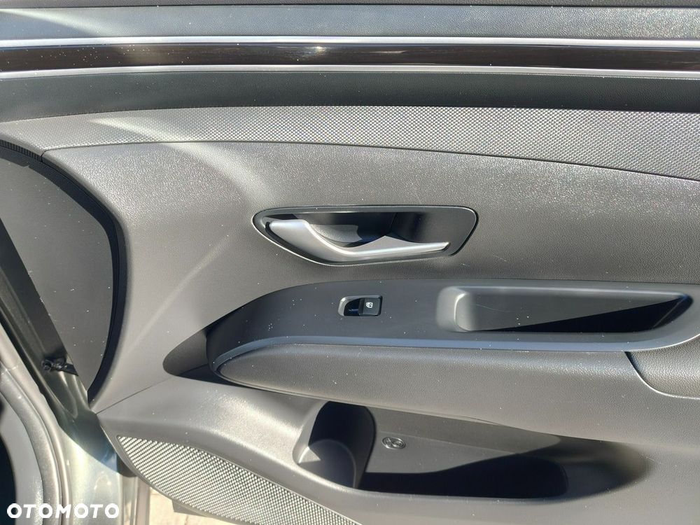 Hyundai Tucson 1.6 T-GDi 2WD Pure - 22