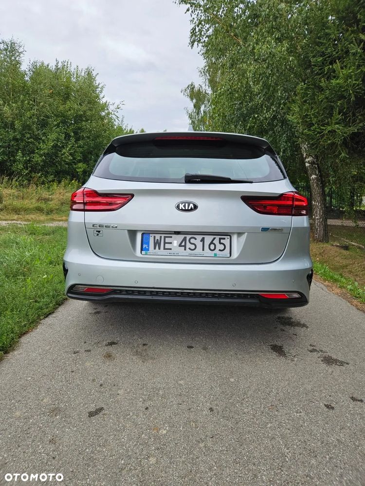 Kia Ceed 1.6 CRDi mHEV L - 5
