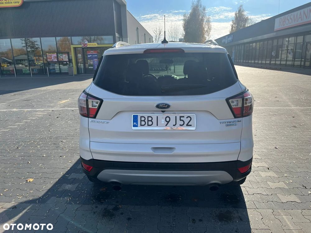 Ford Escape 2.0 EcoBoost AWD Titanium - 6
