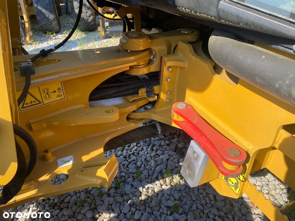 Caterpillar CAT 908H, ŁYŻKA OTWIERANA + WIDŁY, BEZ DPF-A, Z NIEMIEC, SUPER UTRZYMANA - 11