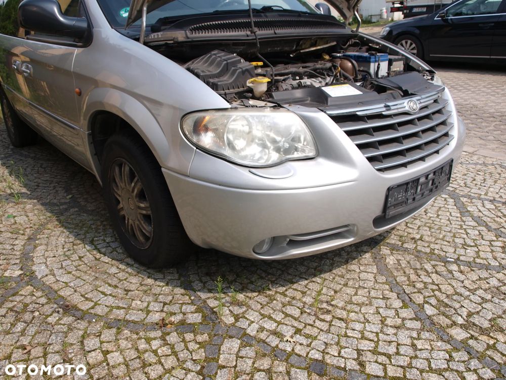 Chrysler Grand Voyager - 2