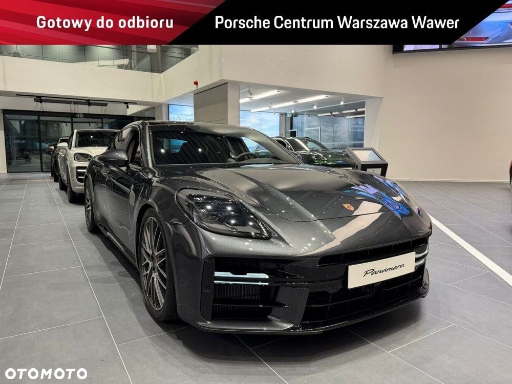 Porsche Panamera - 1