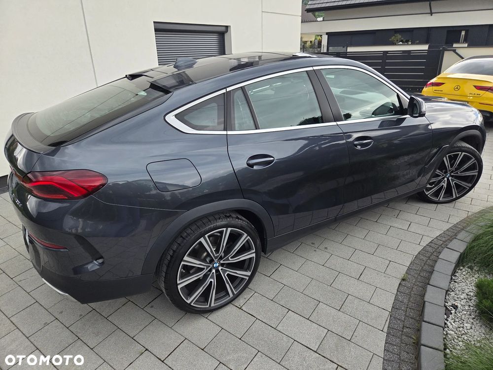 BMW X6 - 14