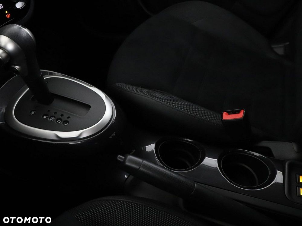 Nissan Juke 1.6 Xtronic N-Connecta - 30