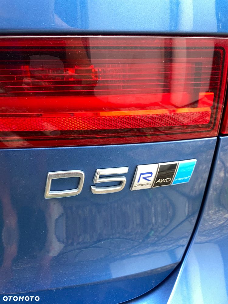 Volvo V90 D5 SCR AWD R-Design - 24