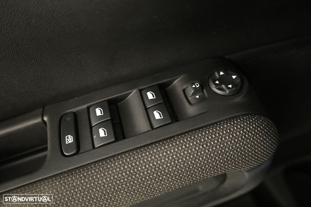 Citroën C3 Aircross 1.2 PureTech C-Series - 19
