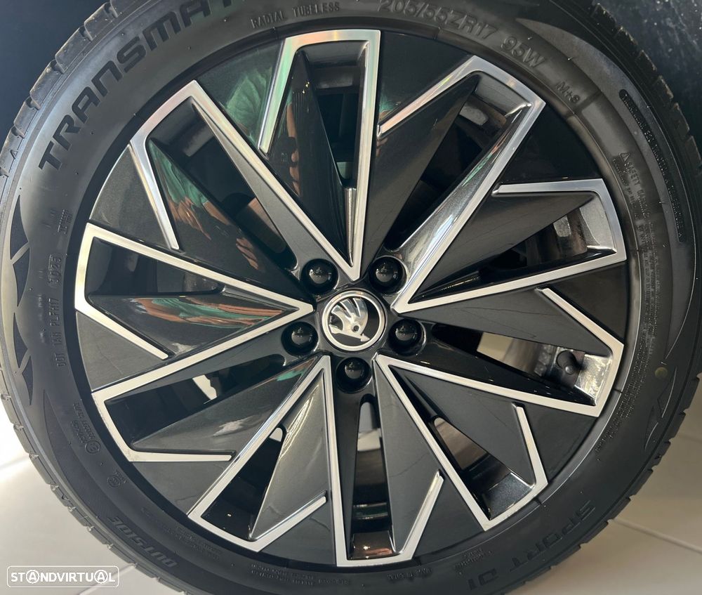 Skoda Kamiq 1.0 TSI Style DSG - 8