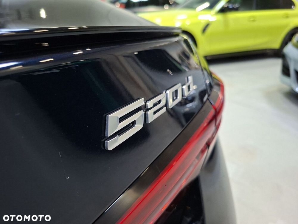 BMW Seria 5 - 22
