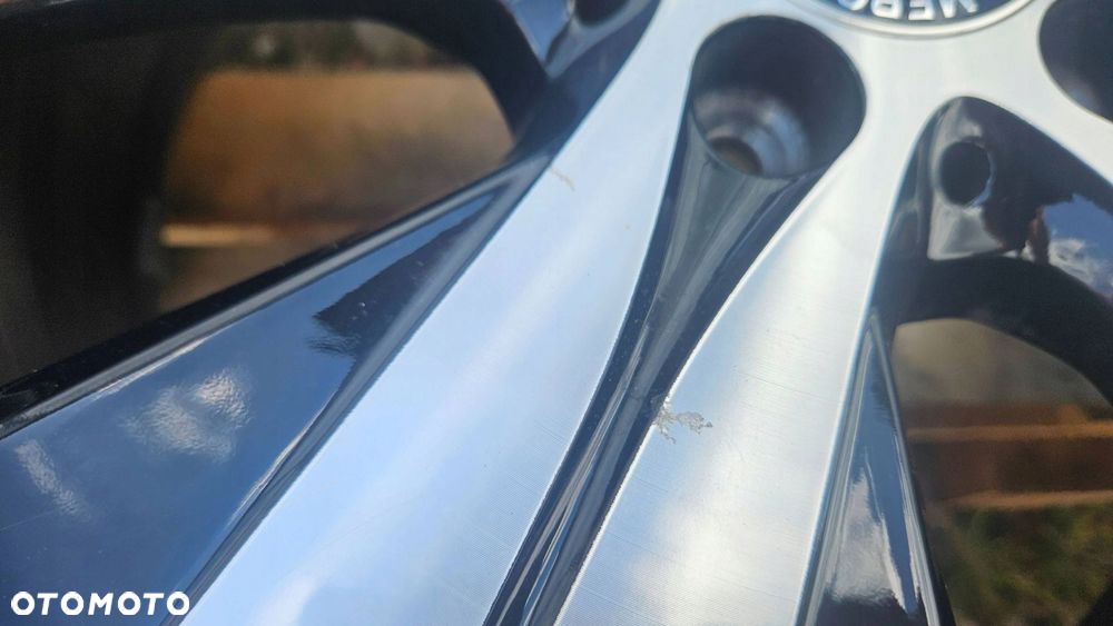 felgi mercedes 206 a2064017100 17" 7j et44.5 opony 225/50/17 2021 5mm - 3