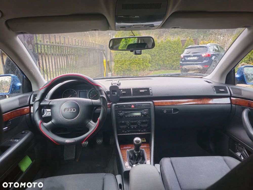 Audi A4 Avant 1.8T - 8