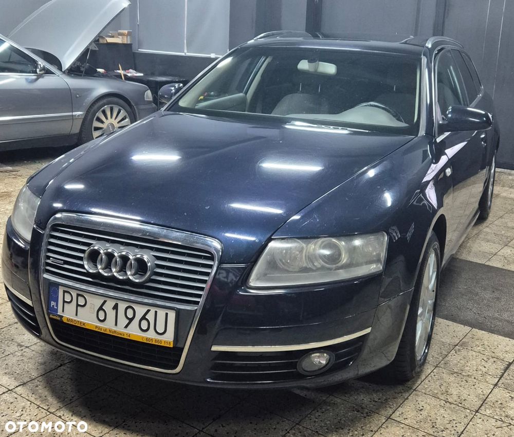 Audi A6 Avant - 1