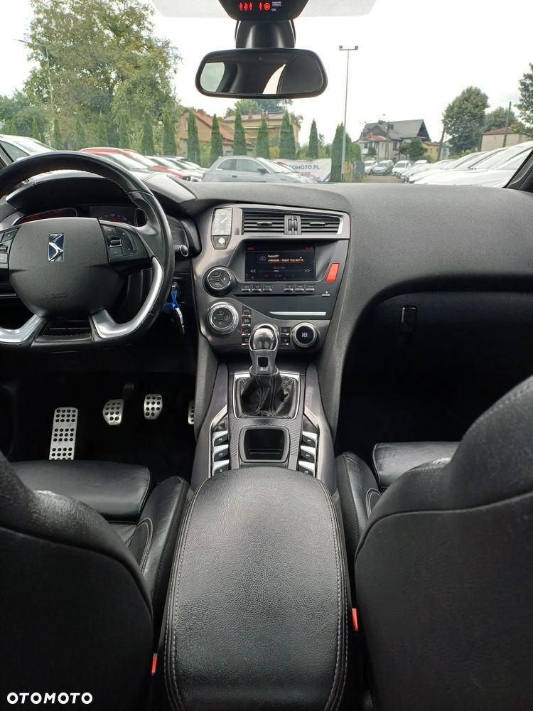 Citroën DS5 2.0 BlueHDi SportChic - 25