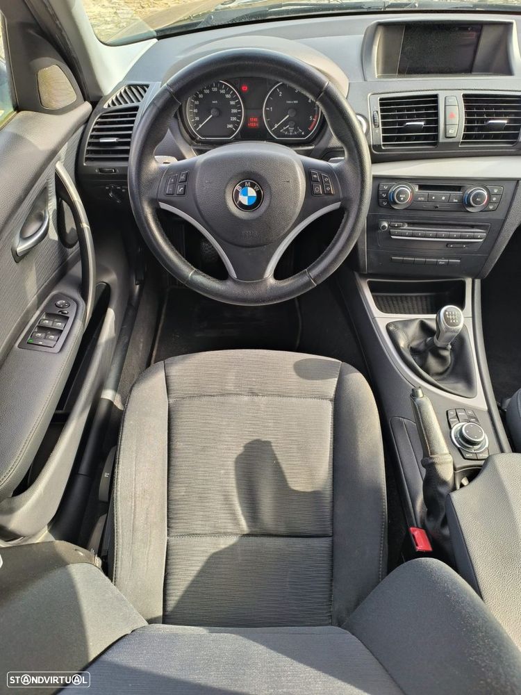 BMW 118 d - 12